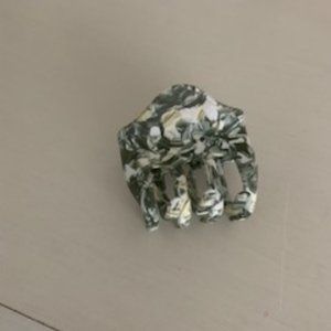 green marbled mini claw clip